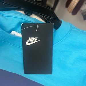 Nike Mens Tee